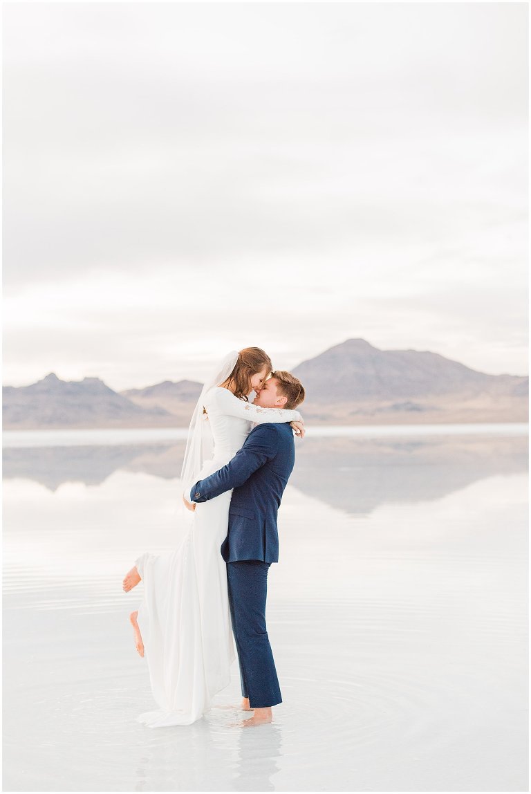 Bonneville Salt Flat Bridals, Photography by Tasha Rose
